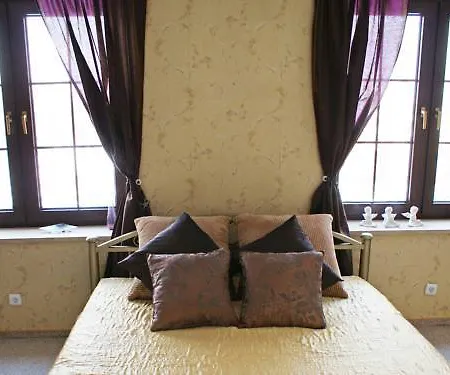 Apartment Mostowa